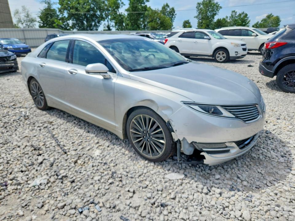 Photo 4 from auction – 2016 LINCOLN MKZ with VIN 3LN6L2LU8GR606163