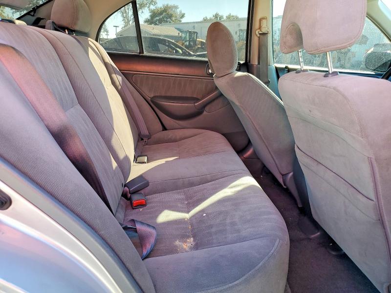 Photo 10 from auction – 2005 HONDA CIVIC with VIN 2HGES16685H516645