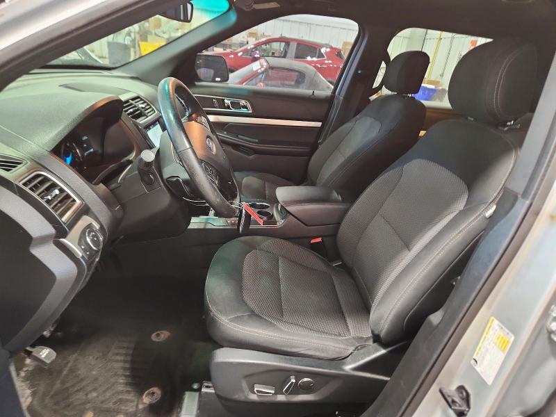 Photo 7 from auction – 2017 FORD EXPLORER with VIN 1FM5K7D82HGD81065