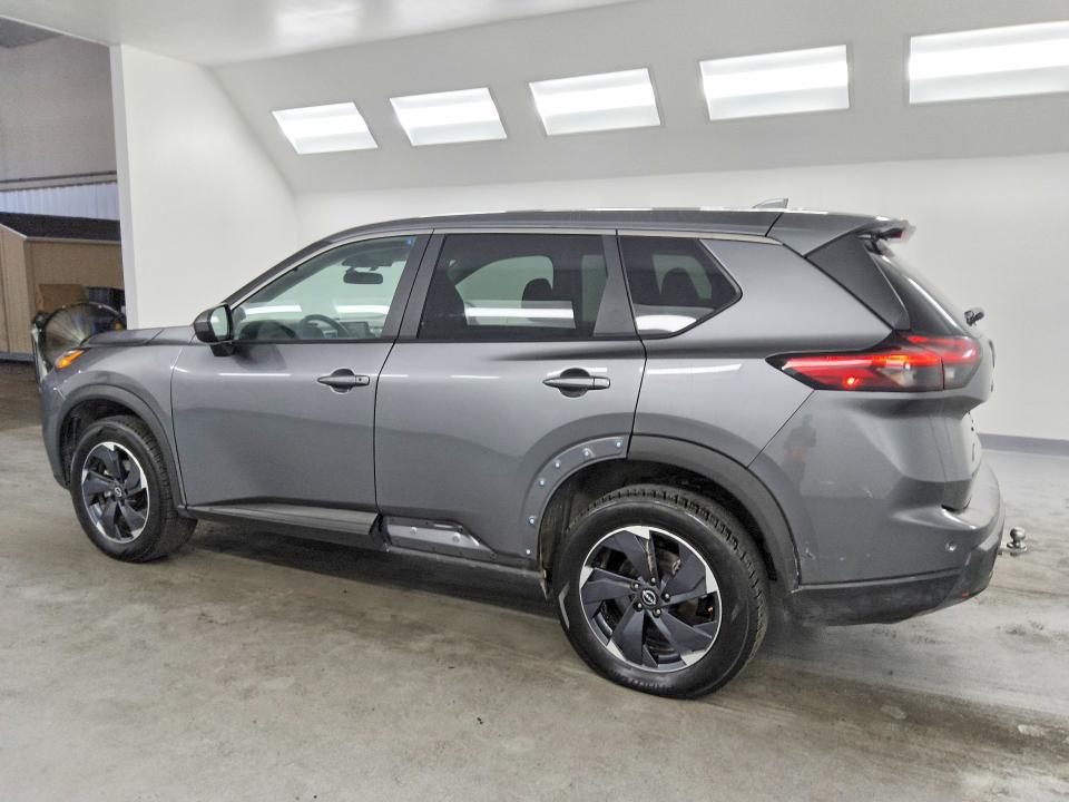 Photo 2 from auction – 2025 NISSAN ROGUE with VIN 5N1BT3BB7SC819696