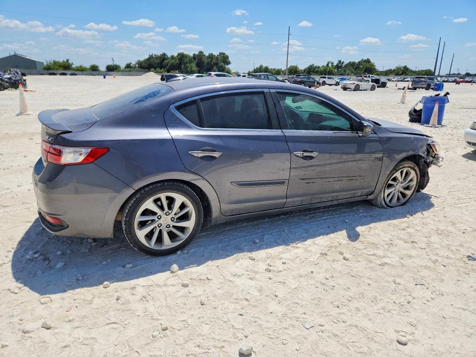Photo 3 from auction – 2018 ACURA ILX with VIN 19UDE2F70JA003495
