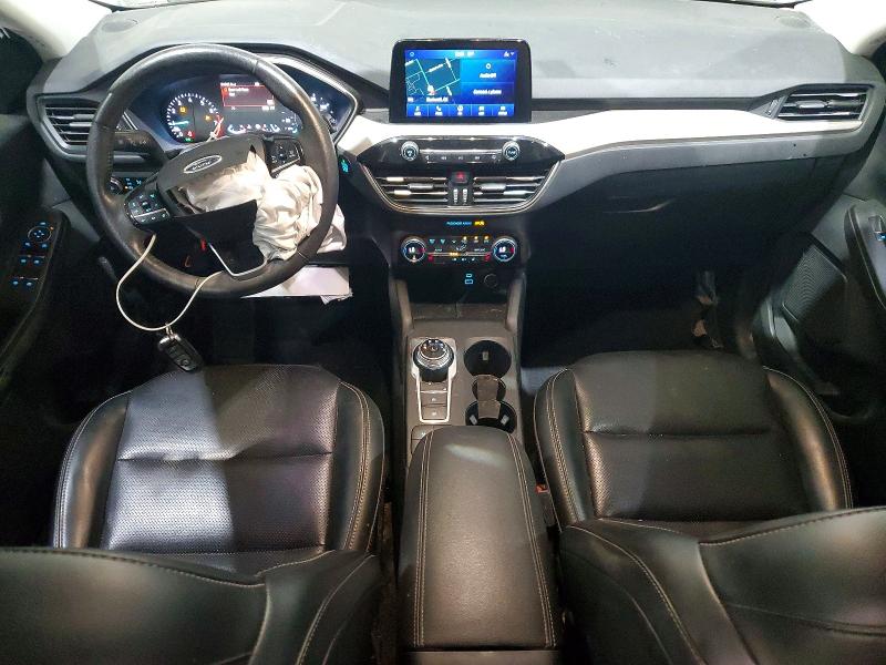 Photo 8 from auction – 2021 FORD ESCAPE with VIN 1FMCU0H65MUA10303