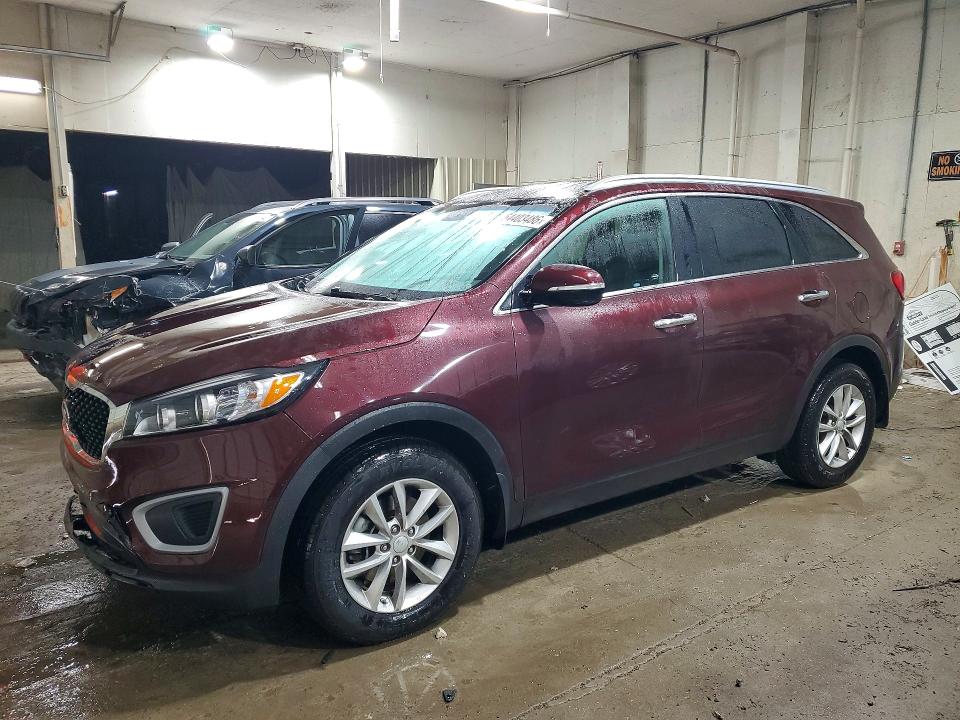 KIA SORENTO 2018 with VIN 5XYPG4A34JG407745 - Photo from auction