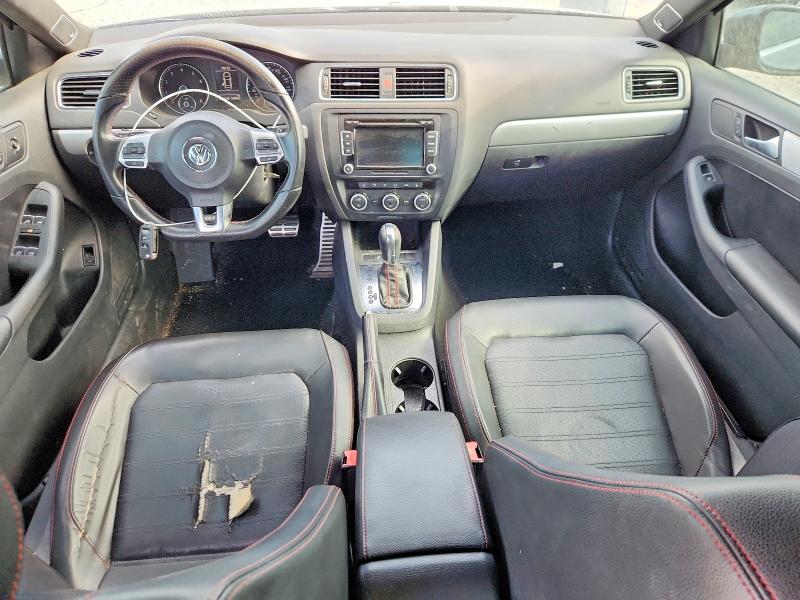 Photo 8 from auction – 2013 VOLKSWAGEN JETTA with VIN 3VW4A7AJ2DM402326