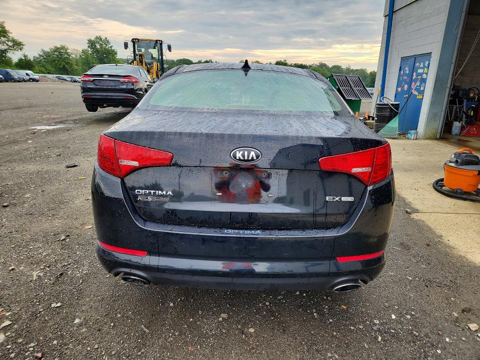 Photo 6 from auction – 2013 KIA OPTIMA with VIN 5XXGN4A79DG112626