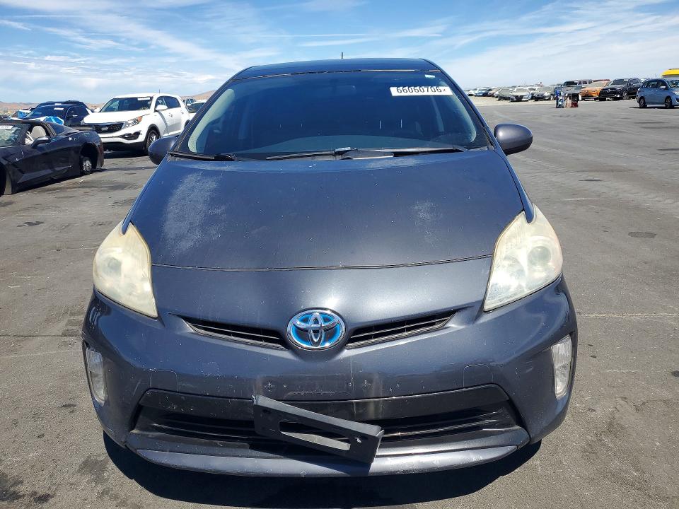 Photo 5 from auction – 2012 TOYOTA PRIUS with VIN JTDKN3DUXC1580431