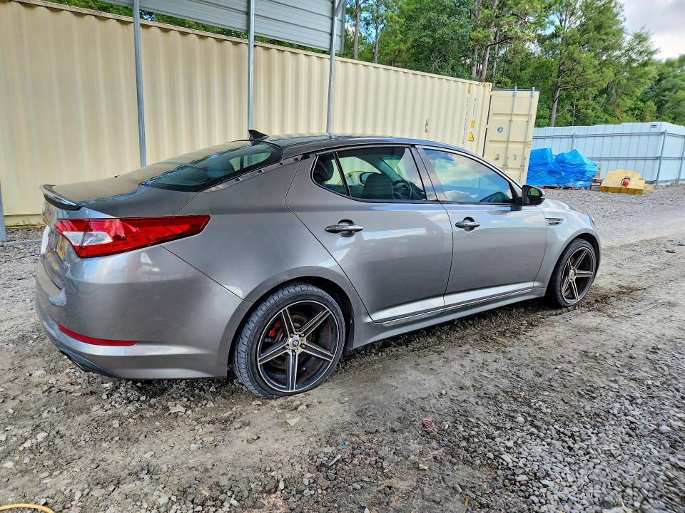 صورة رقم 3 من المزاد - 2013 KIA OPTIMA مع VIN 5XXGR4A6XDG233158