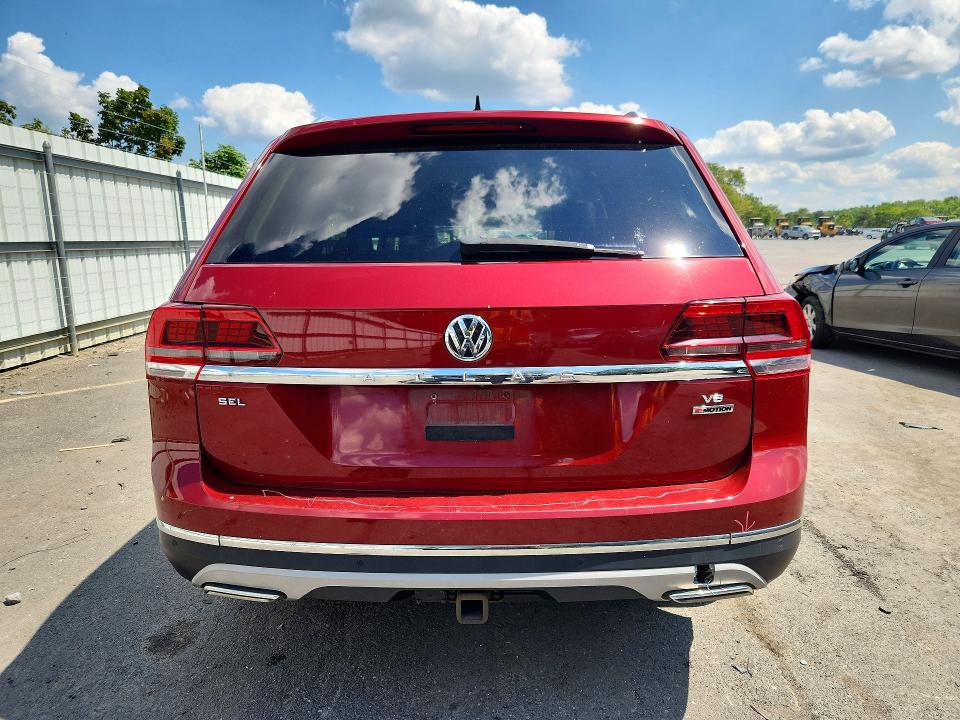 Photo 6 from auction – 2018 VOLKSWAGEN ATLAS with VIN 1V2NR2CA6JC550698