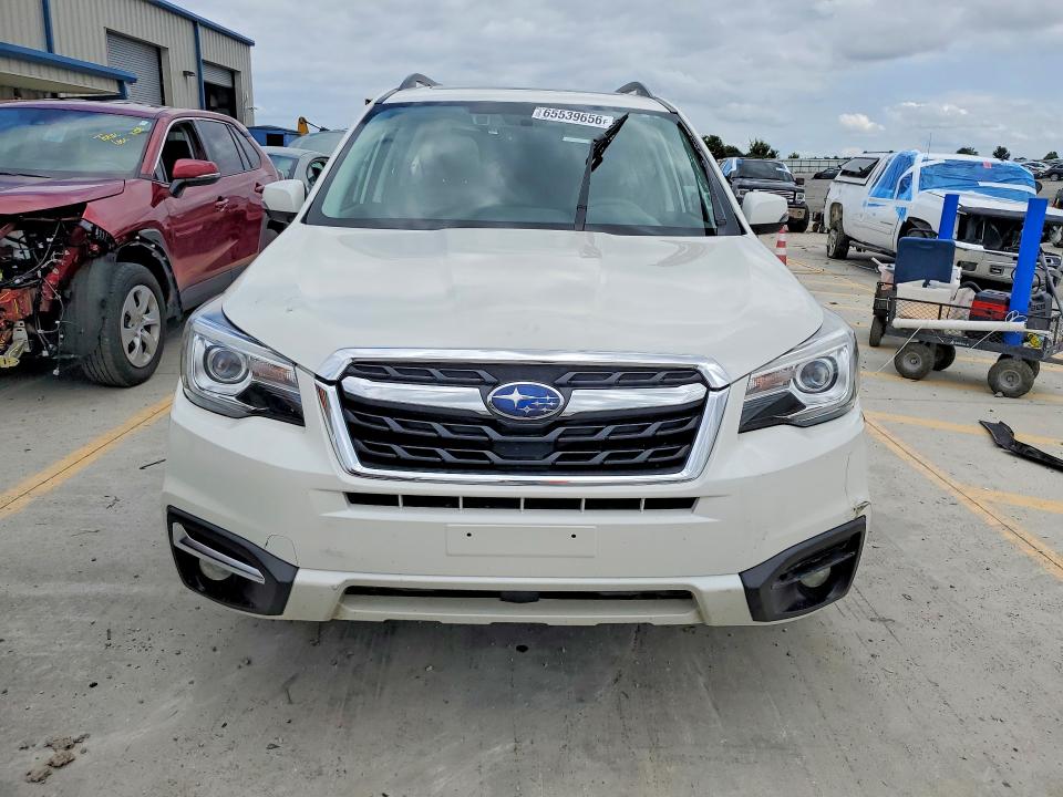 Foto 5 de la subasta – 2018 SUBARU FORESTER con VIN JF2SJAWC6JH601804