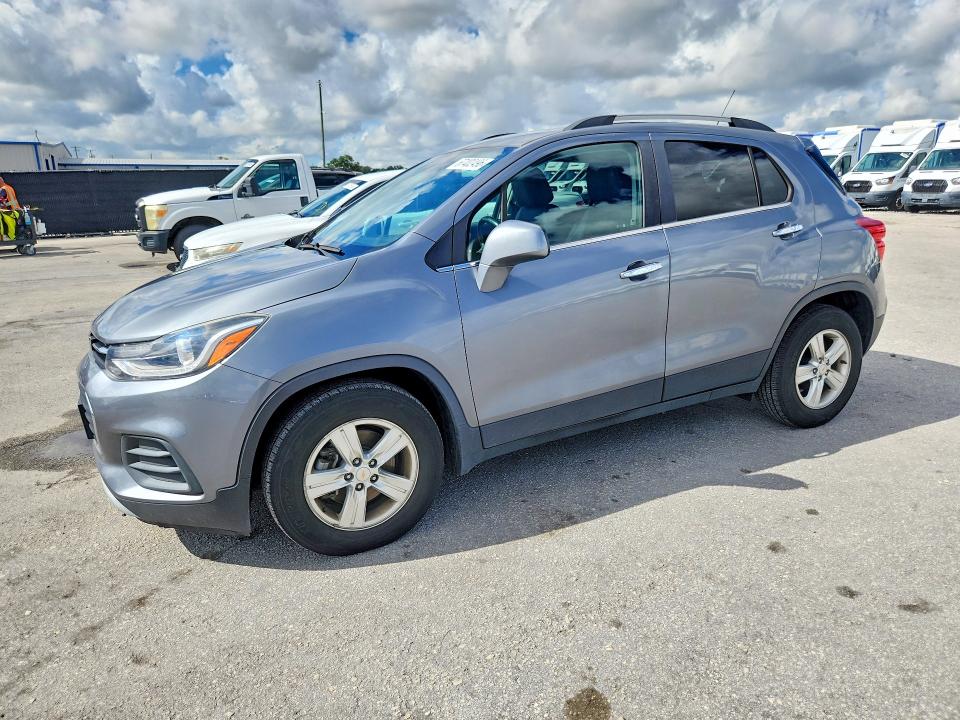 CHEVROLET TRAX 2019 with VIN KL7CJLSB6KB764305 - Photo from auction