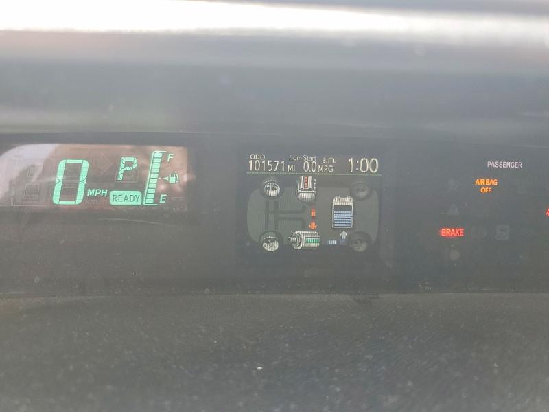 Photo 9 from auction – 2013 TOYOTA PRIUS C with VIN JTDKDTB37D1548728