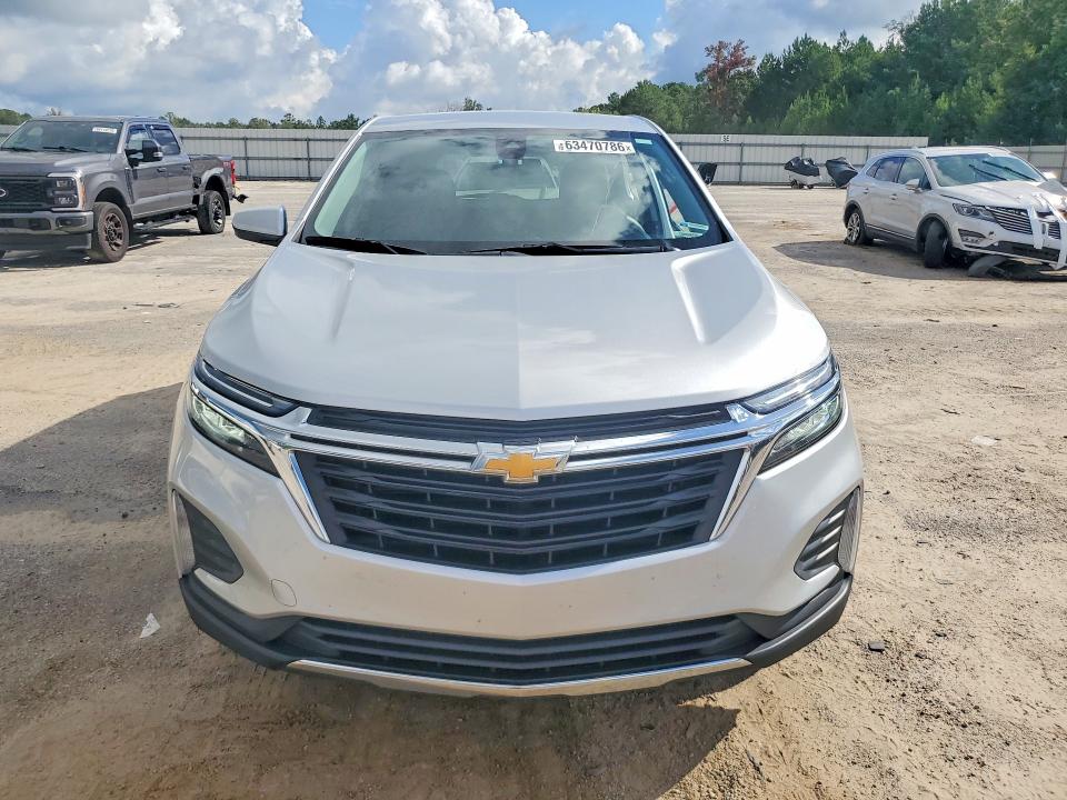 Photo 5 from auction – 2022 CHEVROLET EQUINOX with VIN 3GNAXKEV9NS188637