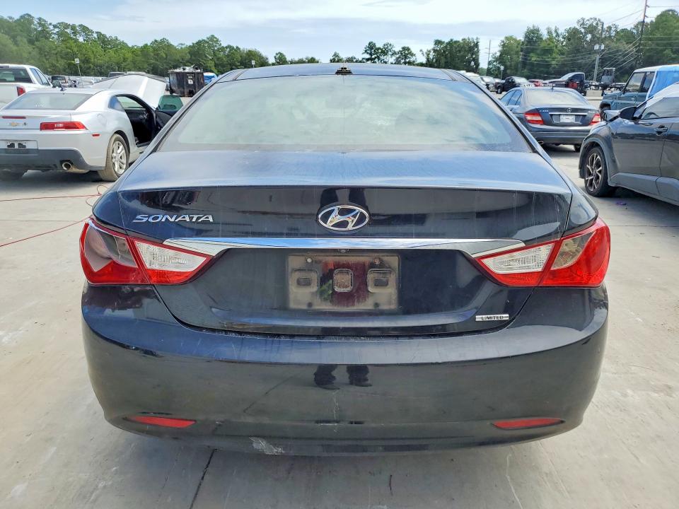 Photo 6 from auction – 2013 HYUNDAI SONATA with VIN 5NPEC4AC9DH608430