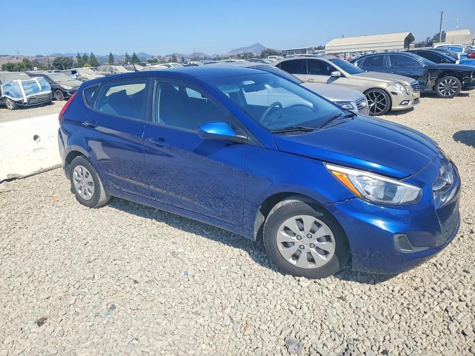 Photo 4 from auction – 2015 HYUNDAI ACCENT with VIN KMHCT5AE1FU219624
