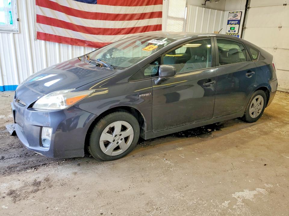 TOYOTA PRIUS 2011 z numerem VIN JTDKN3DU6B1414003 - Zdjęcie z aukcji