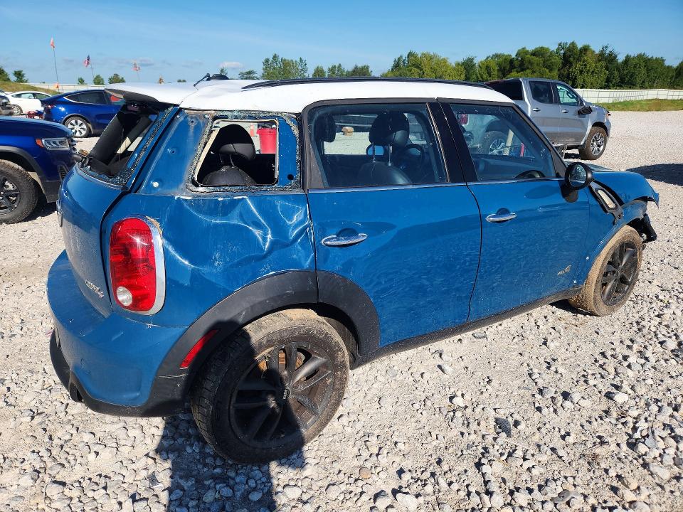 Photo 3 from auction – 2011 MINI COOPER with VIN WMWZC5C54BWL52983
