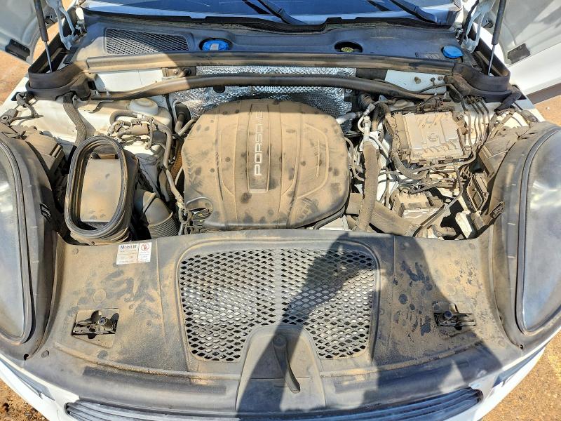 Photo 11 from auction – 2019 PORSCHE MACAN with VIN WP1AA2A52KLB01693