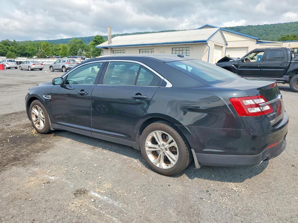 Photo 2 from auction – 2014 FORD TAURUS with VIN 1FAHP2E88EG154453