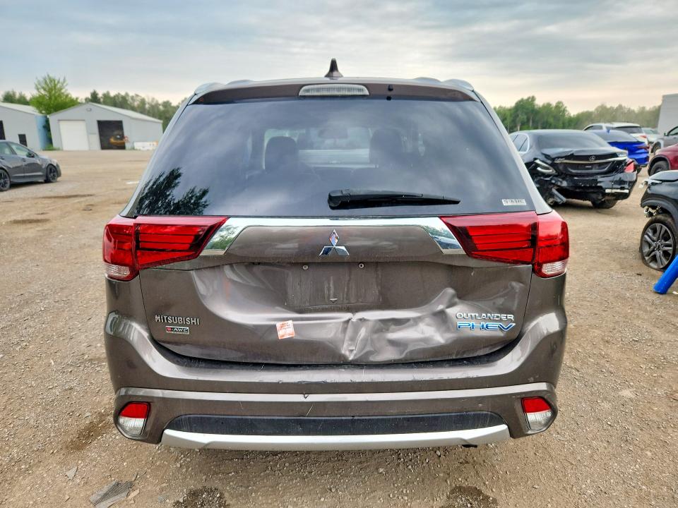 Photo 6 from auction – 2018 MITSUBISHI OUTLANDER with VIN JA4J24A58JZ616021