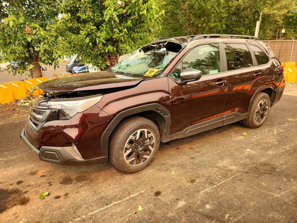 SUBARU FORESTER 2026 with VIN 4S4SLDD61T3068408 - Photo from auction