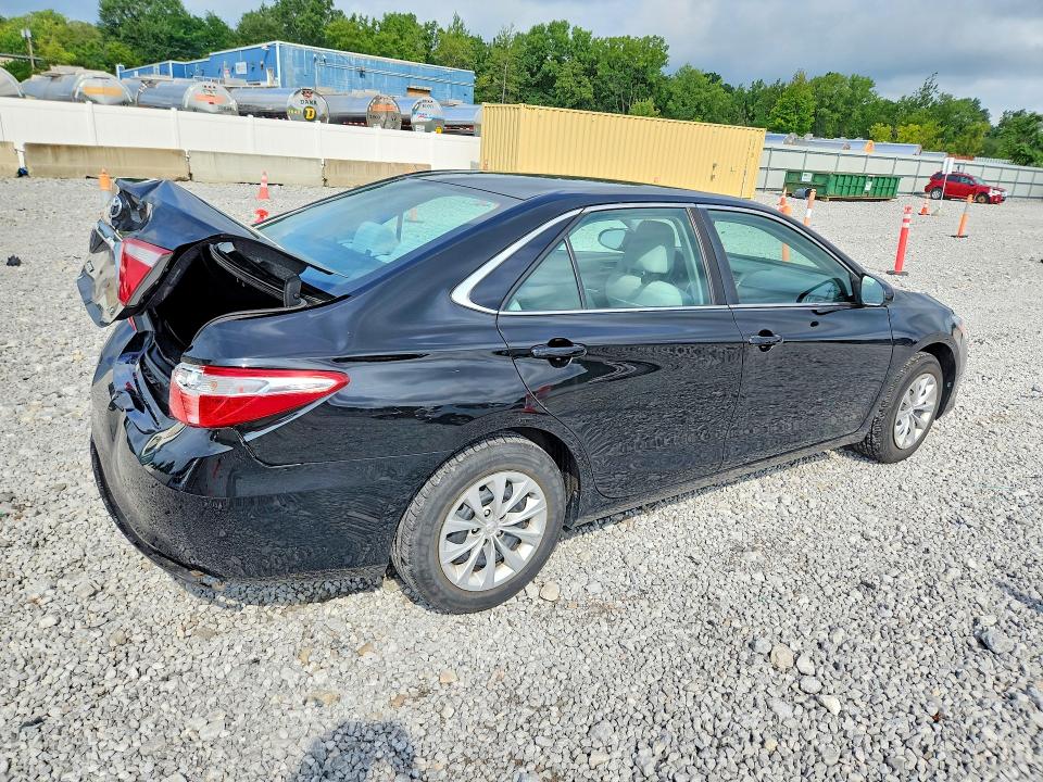 Photo 3 from auction – 2015 TOYOTA CAMRY with VIN 4T4BF1FK2FR480678