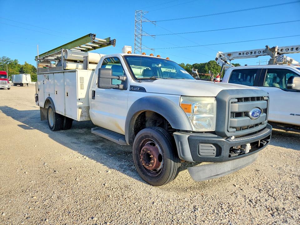 Photo 4 from auction – 2013 FORD F450 with VIN 1FDUF4GY9DEA42738
