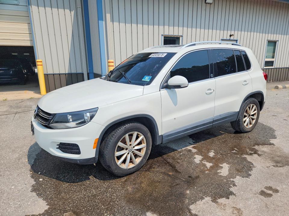 2017 VOLKSWAGEN TIGUAN