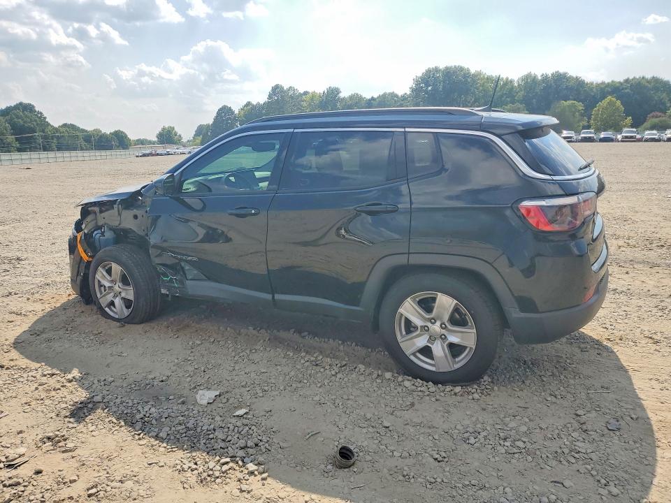 Photo 2 from auction – 2022 JEEP COMPASS with VIN 3C4NJCBB3NT182628