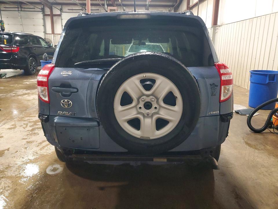 Photo 6 from auction – 2011 TOYOTA RAV4 with VIN 2T3BF4DV2BW132471