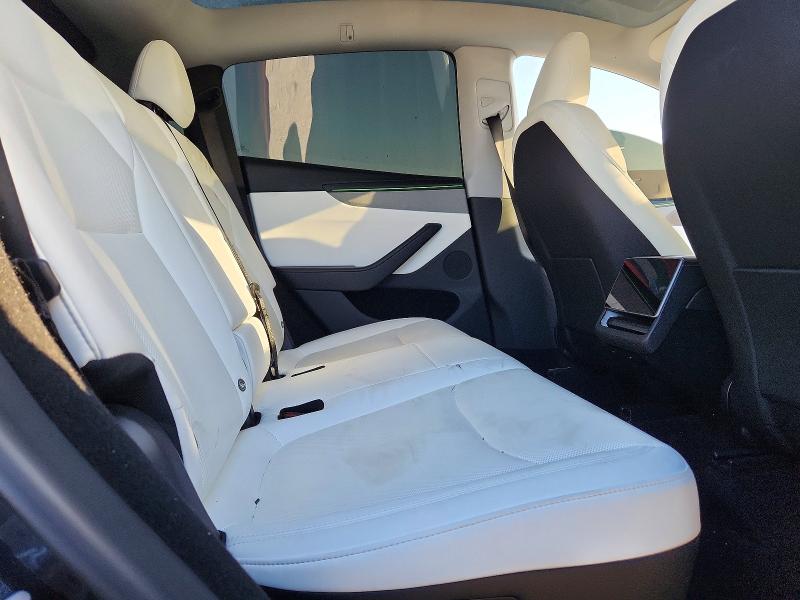 Zdjęcie 11 z aukcji – 2026 TESLA MODEL Y z VIN 7SAYGDED0TF386011