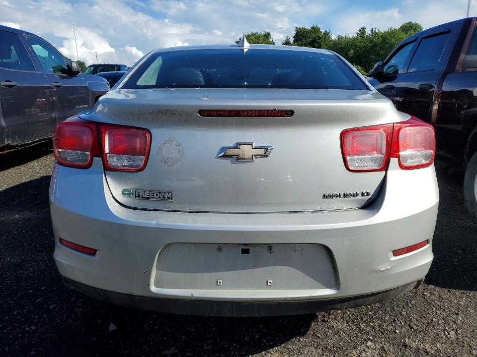 Photo 6 from auction – 2015 CHEVROLET MALIBU with VIN 1G11C5SL2FF202031