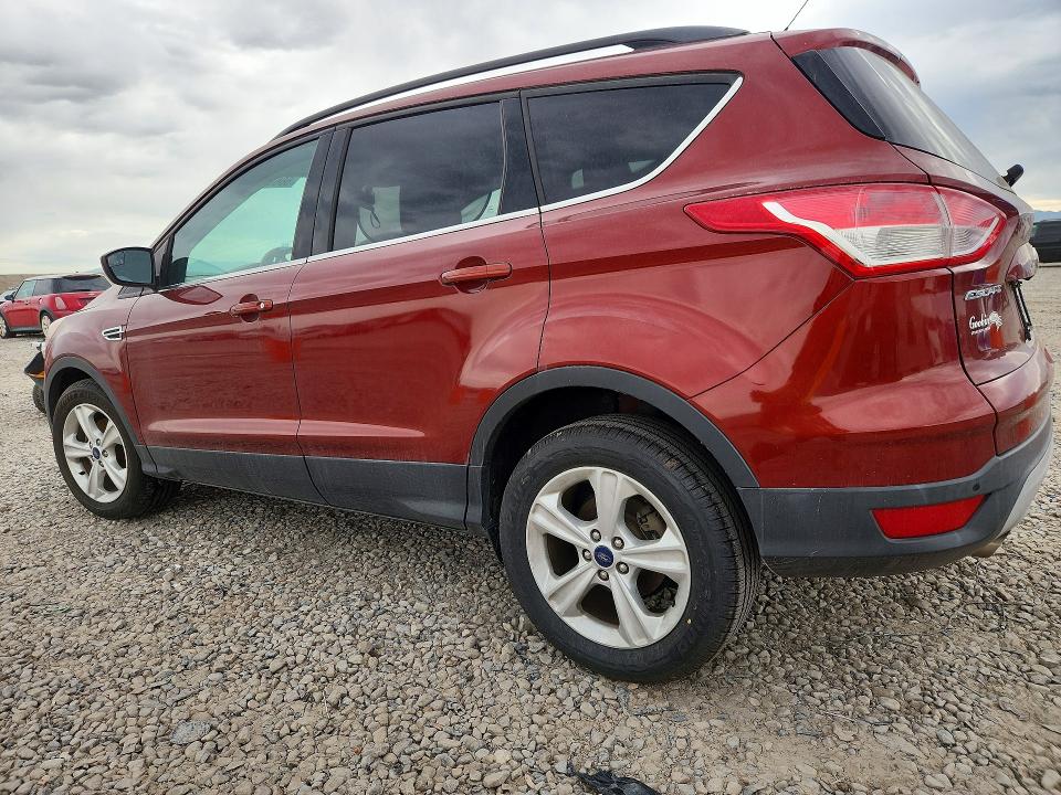 Photo 2 from auction – 2014 FORD ESCAPE with VIN 1FMCU0GX2EUA13378