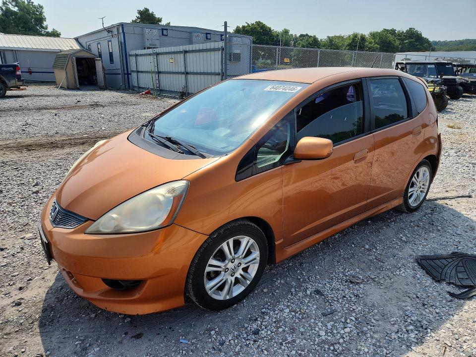 HONDA FIT 2010 with VIN JHMGE8H45AC009457 - Photo from auction