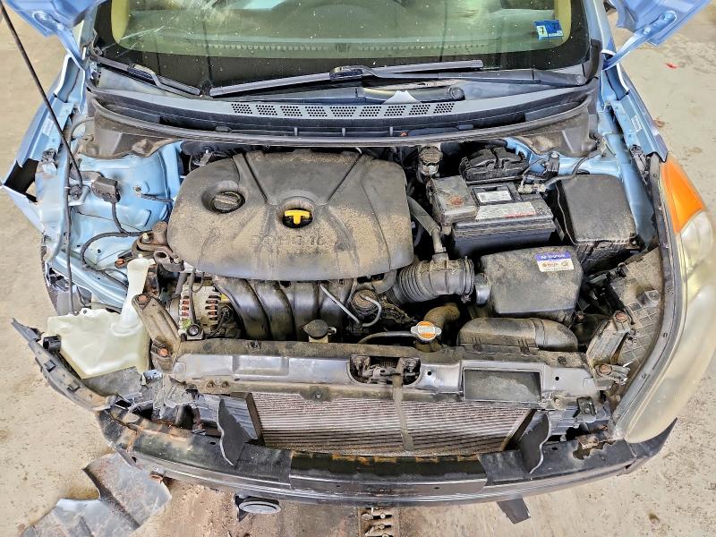 Photo 11 from auction – 2011 HYUNDAI ELANTRA with VIN KMHDH4AE3BU092451