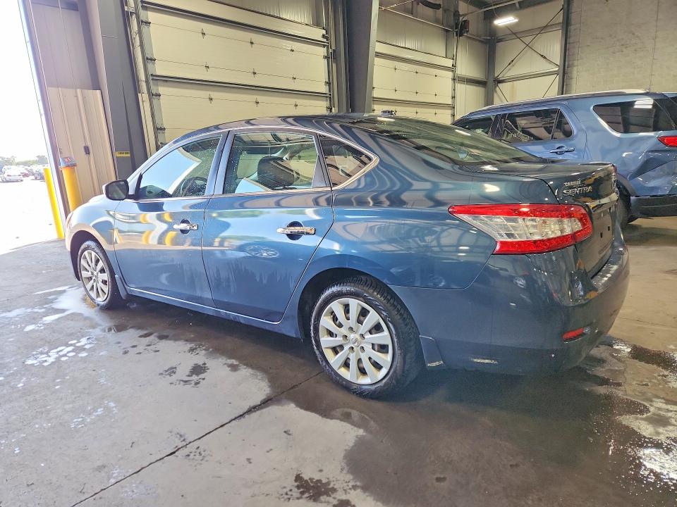 Photo 2 from auction – 2015 NISSAN SENTRA with VIN 3N1AB7AP0FL696313
