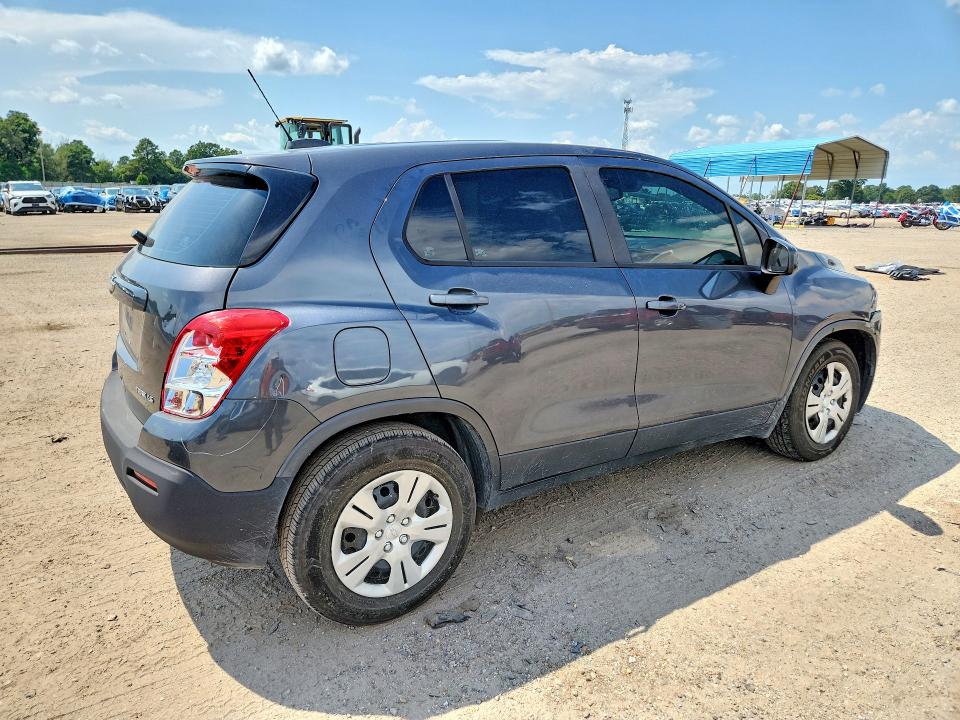 Photo 3 from auction – 2016 CHEVROLET TRAX with VIN 3GNCJKSB5GL267644