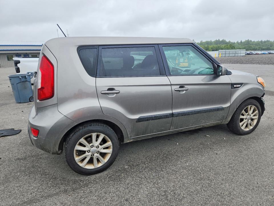 Photo 3 from auction – 2013 KIA SOUL with VIN KNDJT2A52D7551285