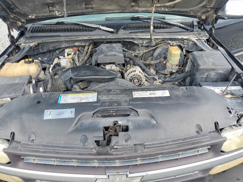 Photo 11 from auction – 2000 CHEVROLET SILVERADO with VIN 1GCEK19V7YE262360