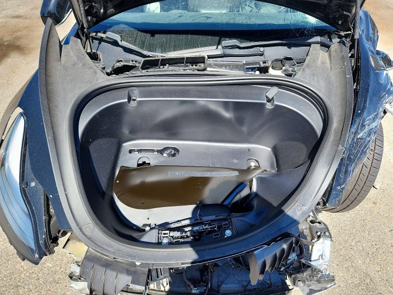 Photo 11 from auction – 2018 TESLA MODEL 3 with VIN 5YJ3E1EA2JF010098