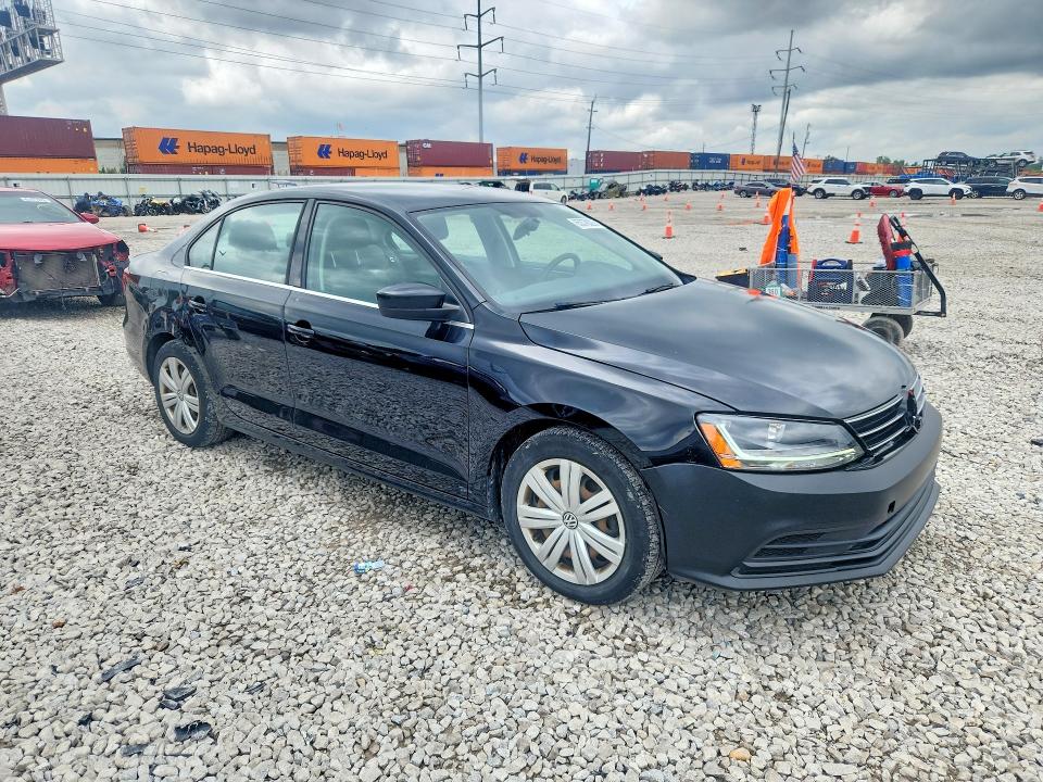 Photo 4 from auction – 2017 VOLKSWAGEN JETTA with VIN 3VW2B7AJ5HM257423