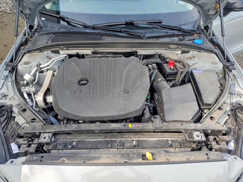 Photo 11 from auction – 2025 VOLVO S60 with VIN 7JRL12FJ0SG362685