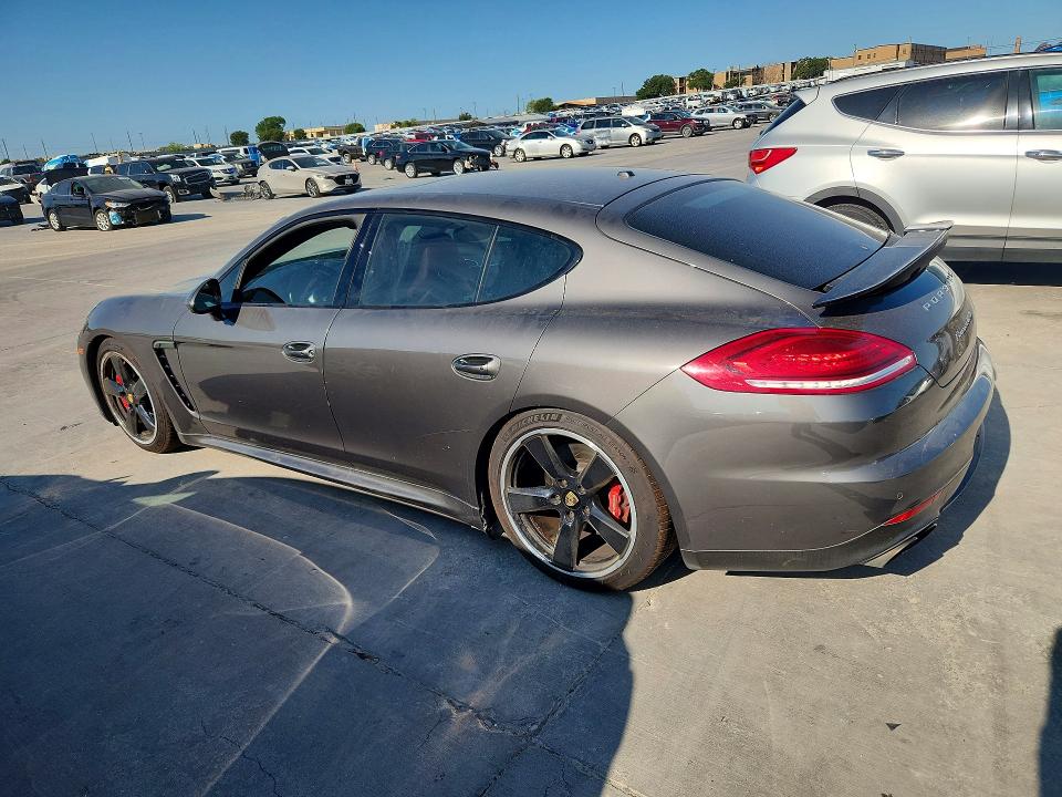 Photo 2 from auction – 2015 PORSCHE PANAMERA with VIN WP0AC2A71FL070522