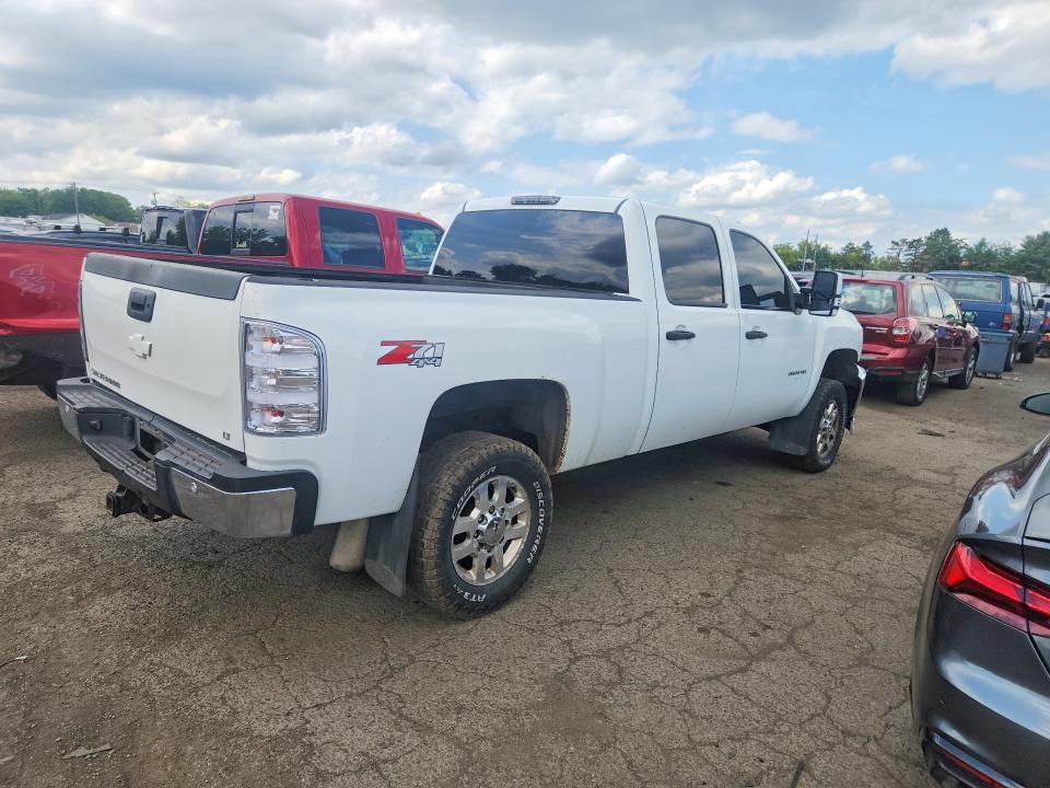 Photo 3 from auction – 2013 CHEVROLET SILVERADO with VIN 1GC1KXE86DF156181
