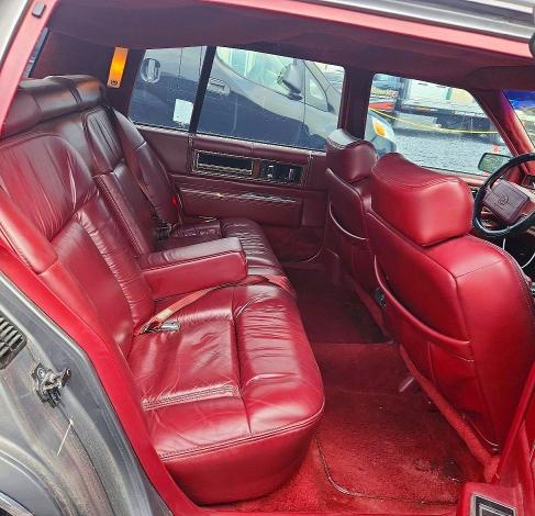 Photo 10 from auction – 1992 CADILLAC DEVILLE with VIN 1G6CD53B6N4230897