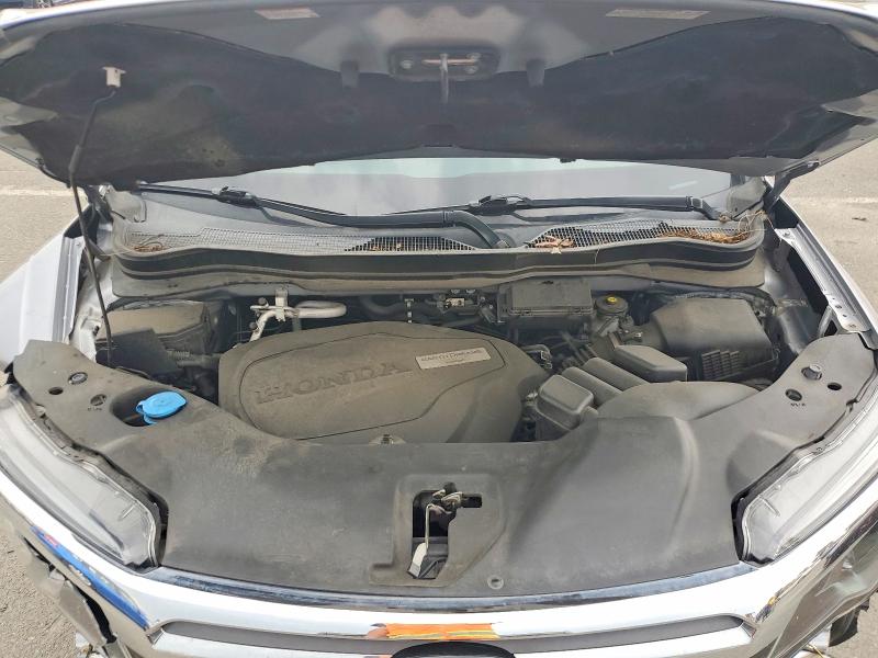 Photo 11 from auction – 2020 HONDA RIDGELINE with VIN 5FPYK3F79LB008422