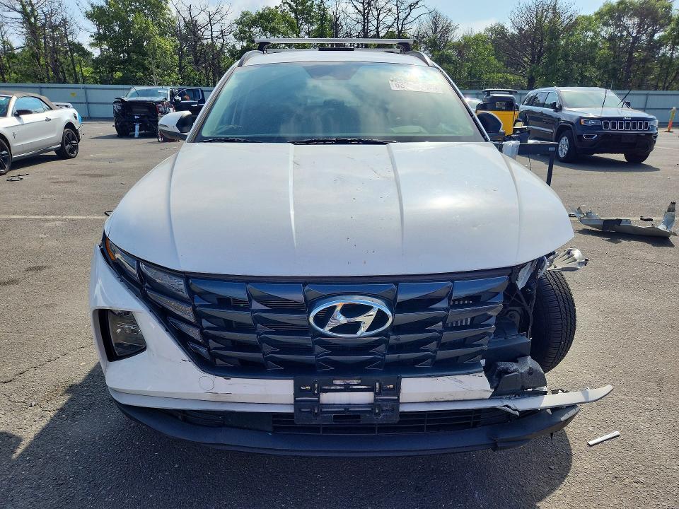Photo 5 from auction – 2022 HYUNDAI TUCSON with VIN KM8JBCA13NU030483