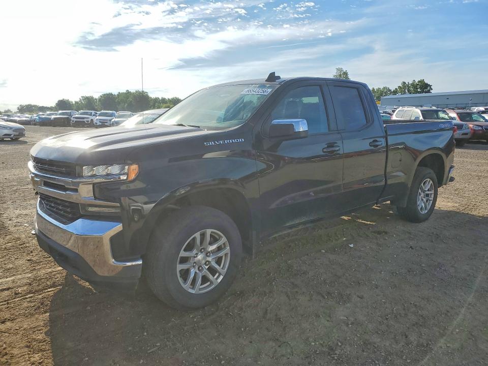 CHEVROLET SILVERADO 2021 z numerem VIN 1GCRYJEK9MZ337056 - Zdjęcie z aukcji