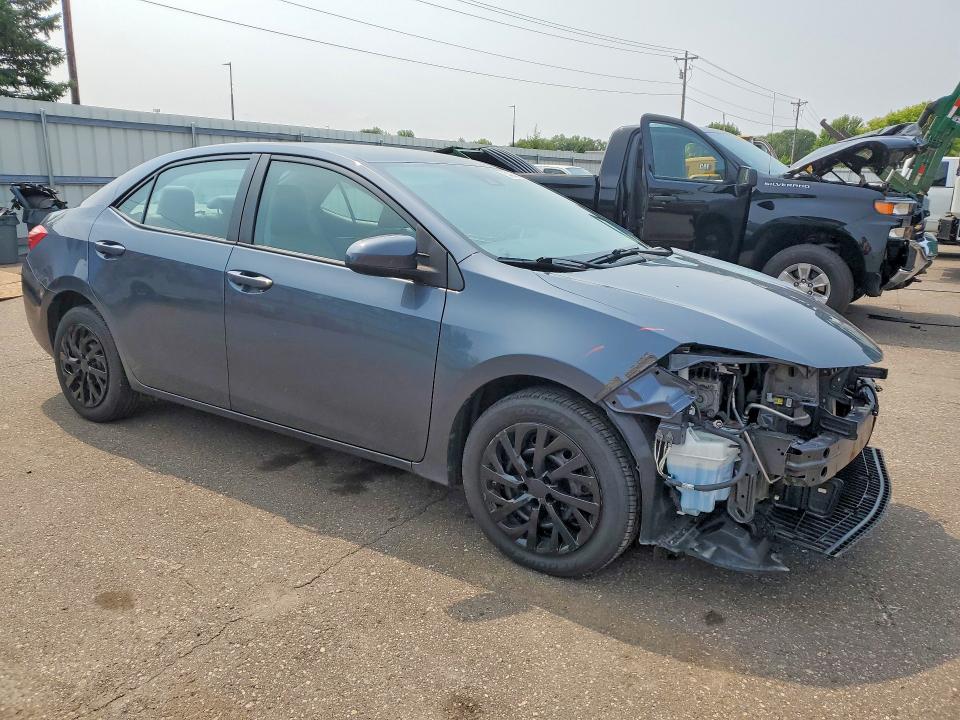Photo 4 from auction – 2018 TOYOTA COROLLA with VIN 2T1BURHE4JC024181
