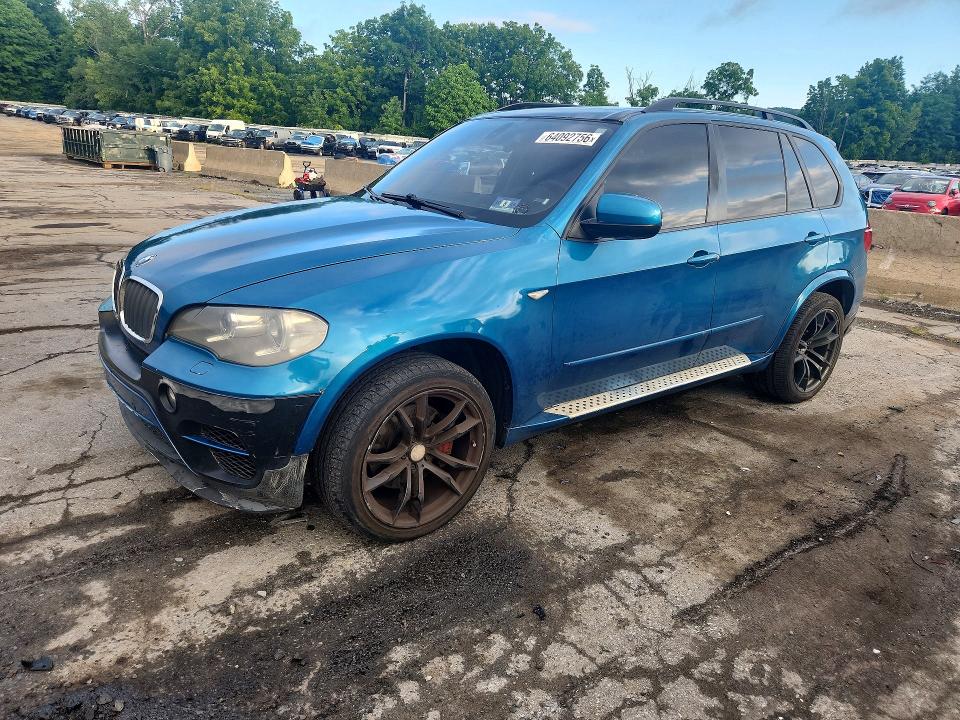 BMW X5 2012 with VIN 5UXZW0C53CL670947 - Photo from auction