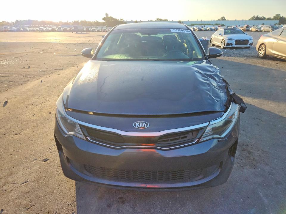 Photo 5 from auction – 2017 KIA OPTIMA with VIN KNAGT4LC7H5007008